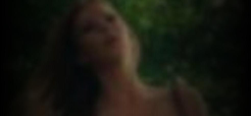 Ashley Mulheron  nackt