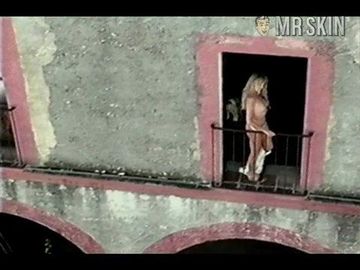 lejour-dombasle1-large-3.jpg?quality=80&width=360&s=132d2cd47acf17cdd8f17bc7975be6230f2d0f54305c0b4826dffc429d95ed7a