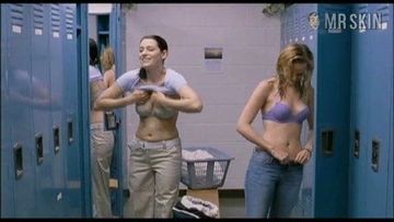 Paget brewster tits