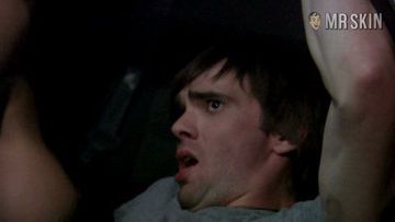 BikiniIce-taylor-hd-02-large-3.jpg?quality=80&width=360&s=261150e88bcce1013273926a500471adc9d5a54a5c64506e7d82014887f6920f