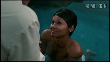 Nude emayatzy corinealdi Emayatzy E.