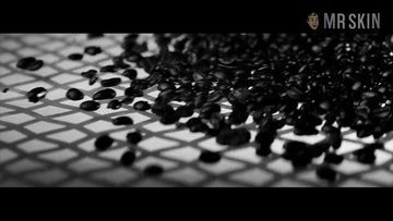 SiliconeInStereo-Lowndes-HD-01-large-3.jpg?quality=80&width=360&s=b864f1568193860ed4913239f7293eb087dd20d53b5aa30c1fe73ba93c3fa7d1